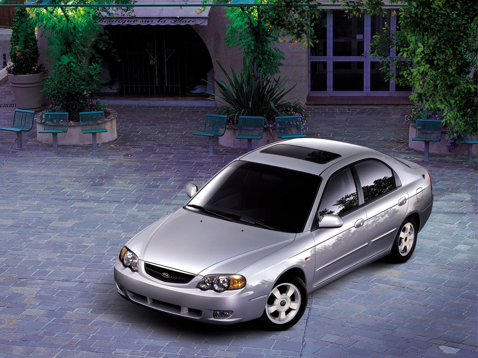 Фото Kia Shuma