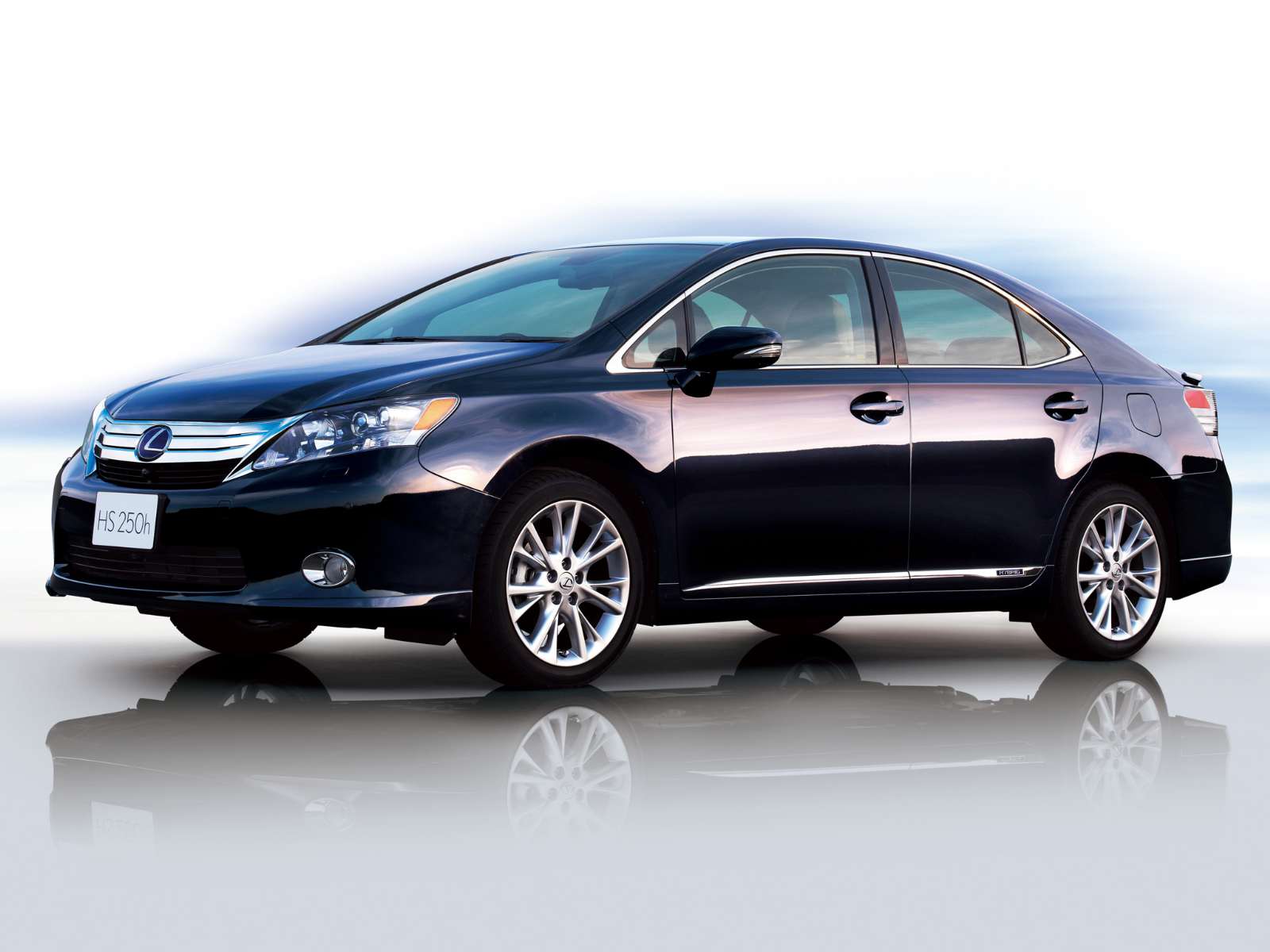 Фото Lexus HS