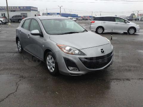 Фото Mazda Axela