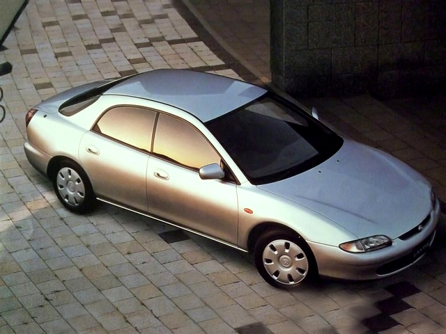 Фото Mazda Lantis