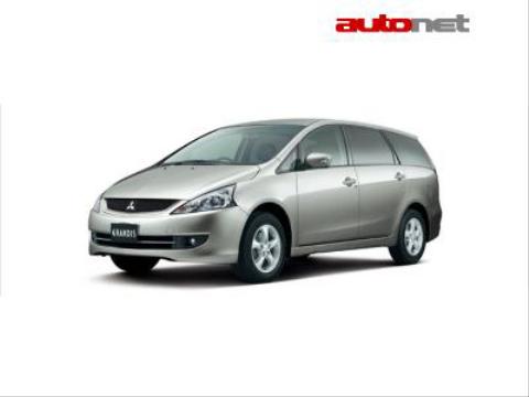 Фото Mitsubishi Grandis