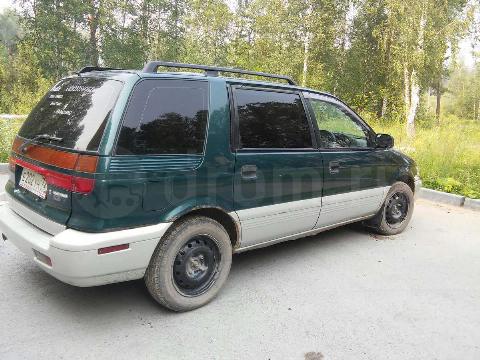 Фото Mitsubishi Chariot