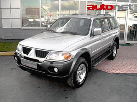 Фото Mitsubishi Pajero