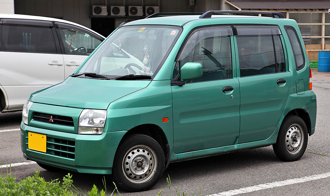 Фото Mitsubishi Toppo