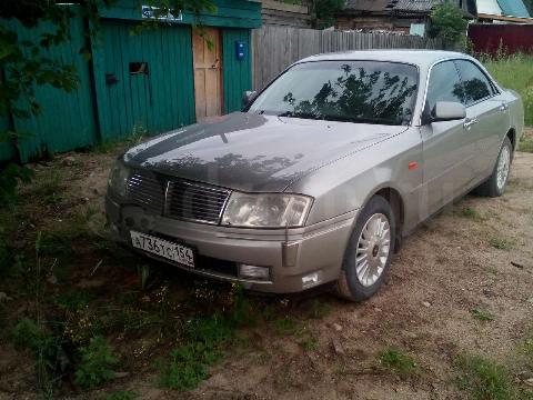 Фото Nissan Cedric