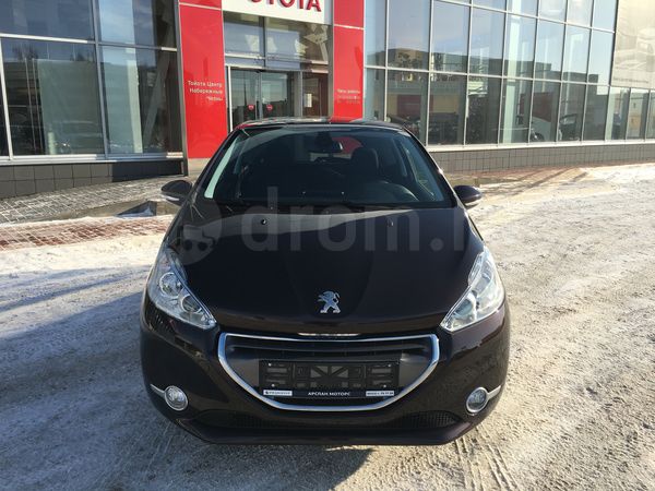Фото Peugeot 208 хетчбэк 3-дв. 1 поколение 