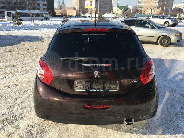Фото Peugeot 208 хетчбэк 3-дв. 1 поколение 