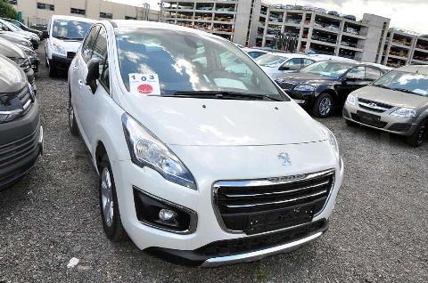 Фото Peugeot 3008