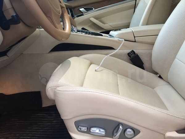 Фото Porsche Panamera фастбэк E2B 