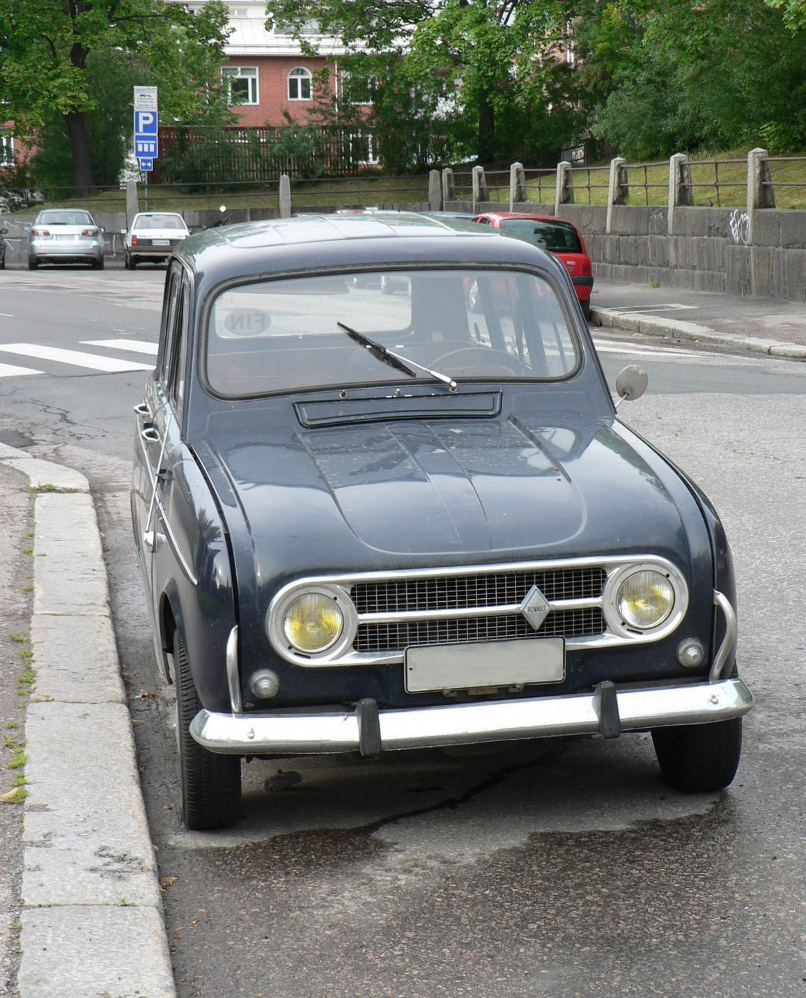 Фото Renault 4