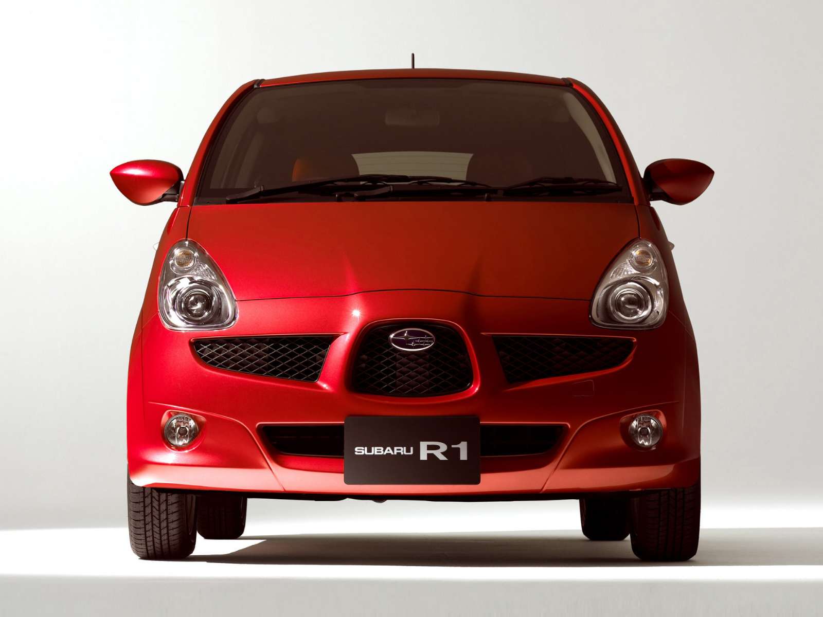 Фото Subaru R1