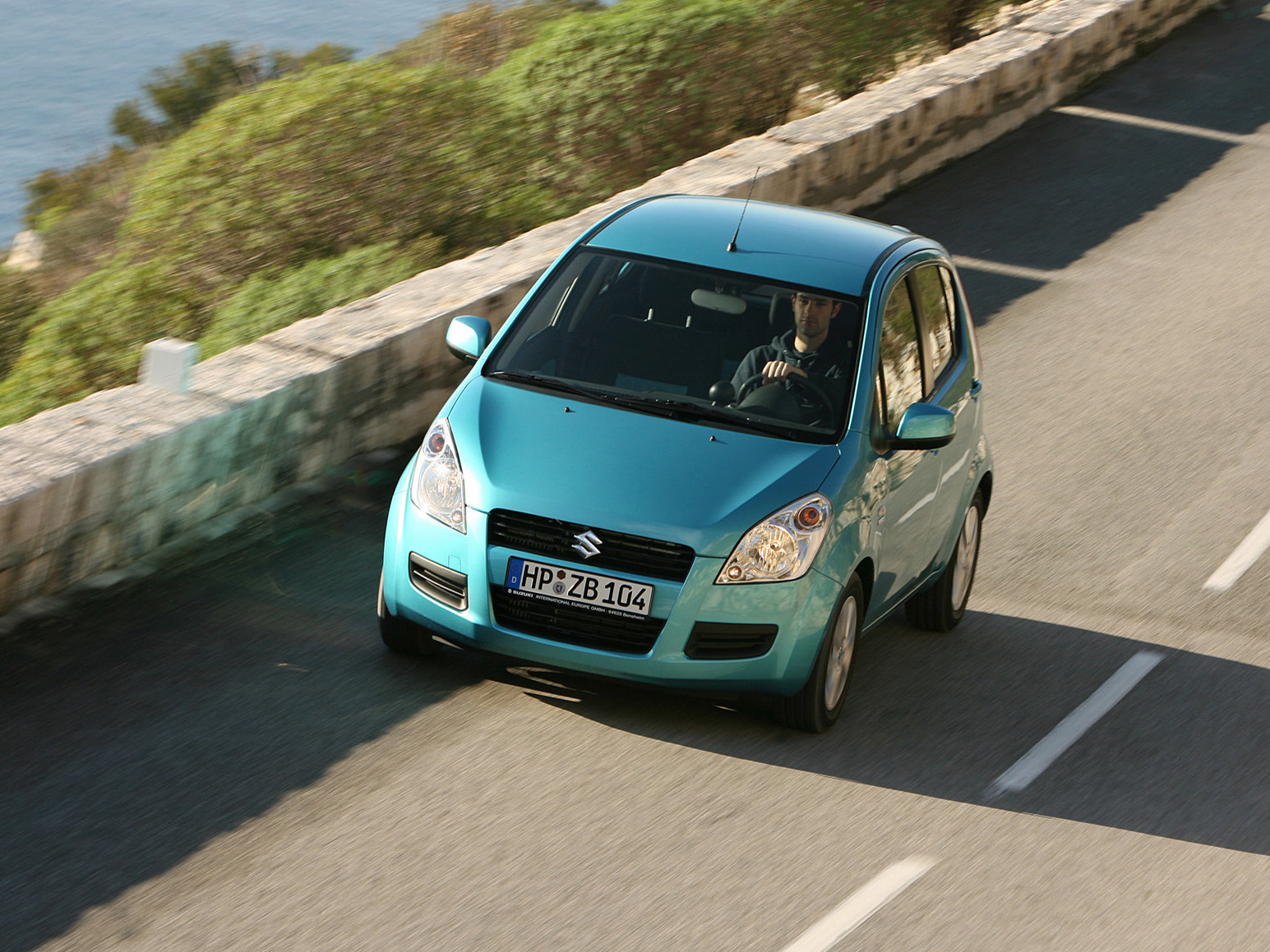 Фото Suzuki Splash