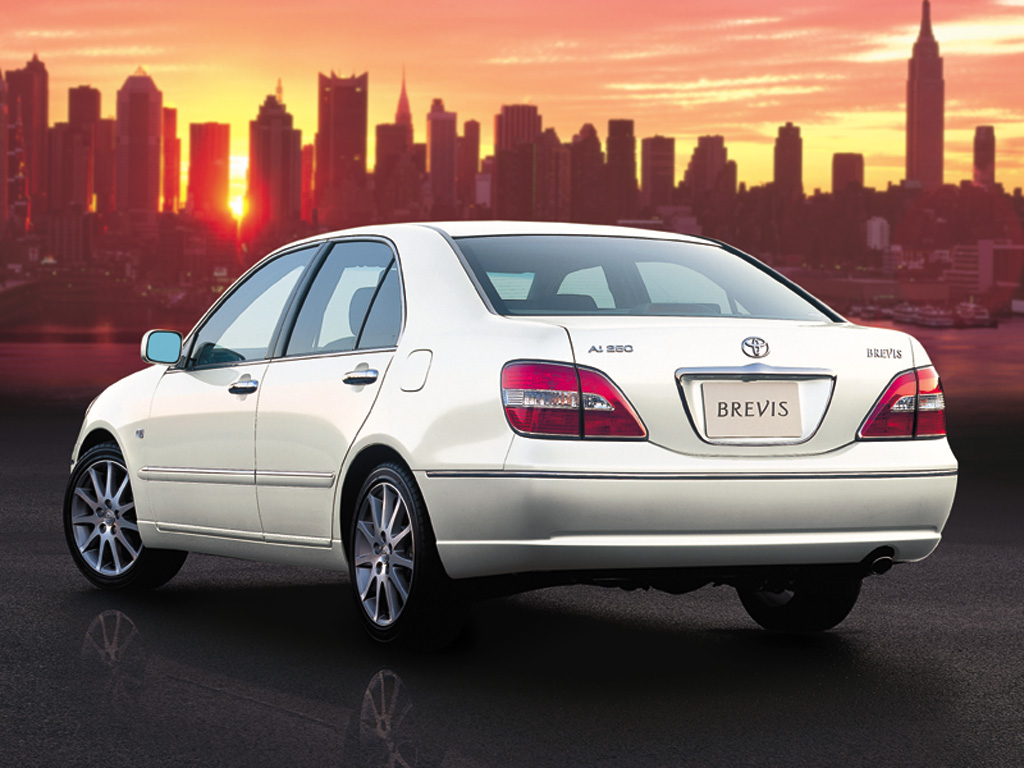 Фото Toyota Brevis