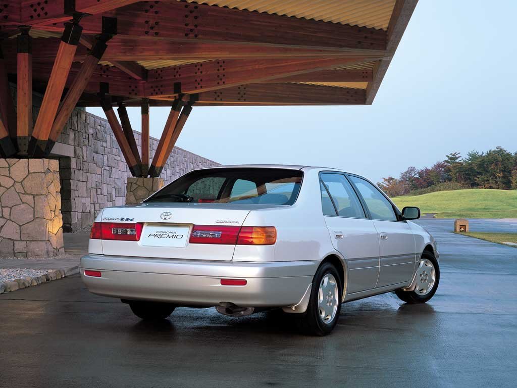 Фото Toyota Corona