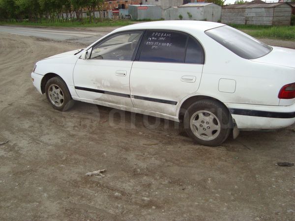 Фото Toyota Corona