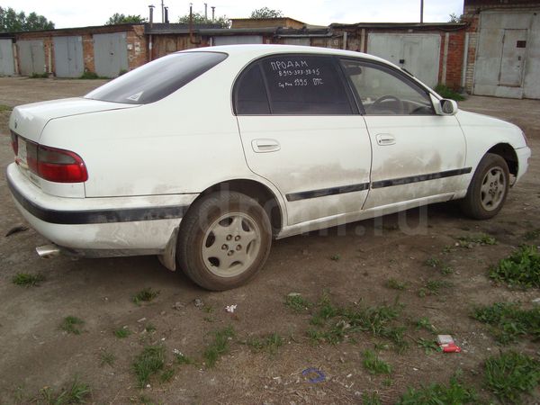 Фото Toyota Corona