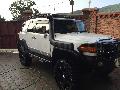 Фото Toyota FJ Cruiser внедорожник 1 поколение 