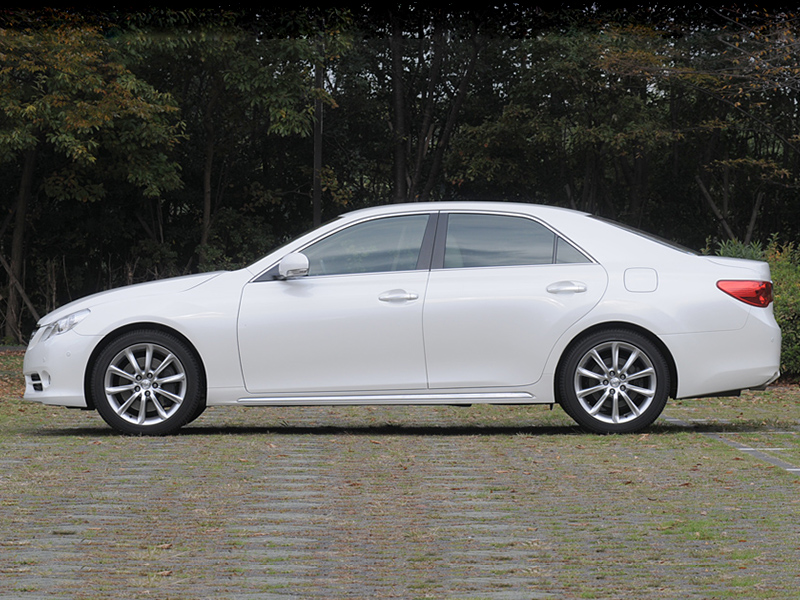 Фото Toyota Mark X
