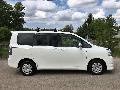 Фото Toyota Voxy