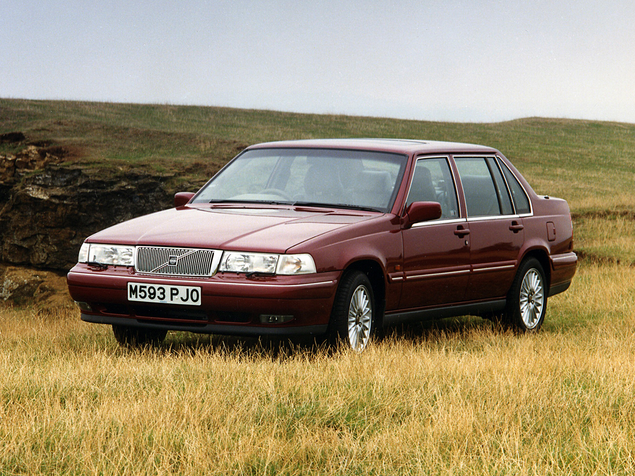 Фото Volvo 960
