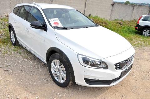 Фото Volvo V60