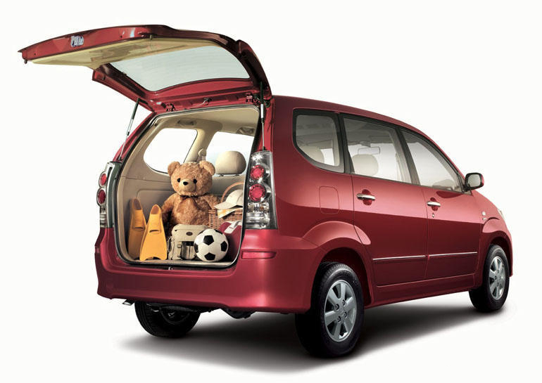 Фото Daihatsu Xenia
