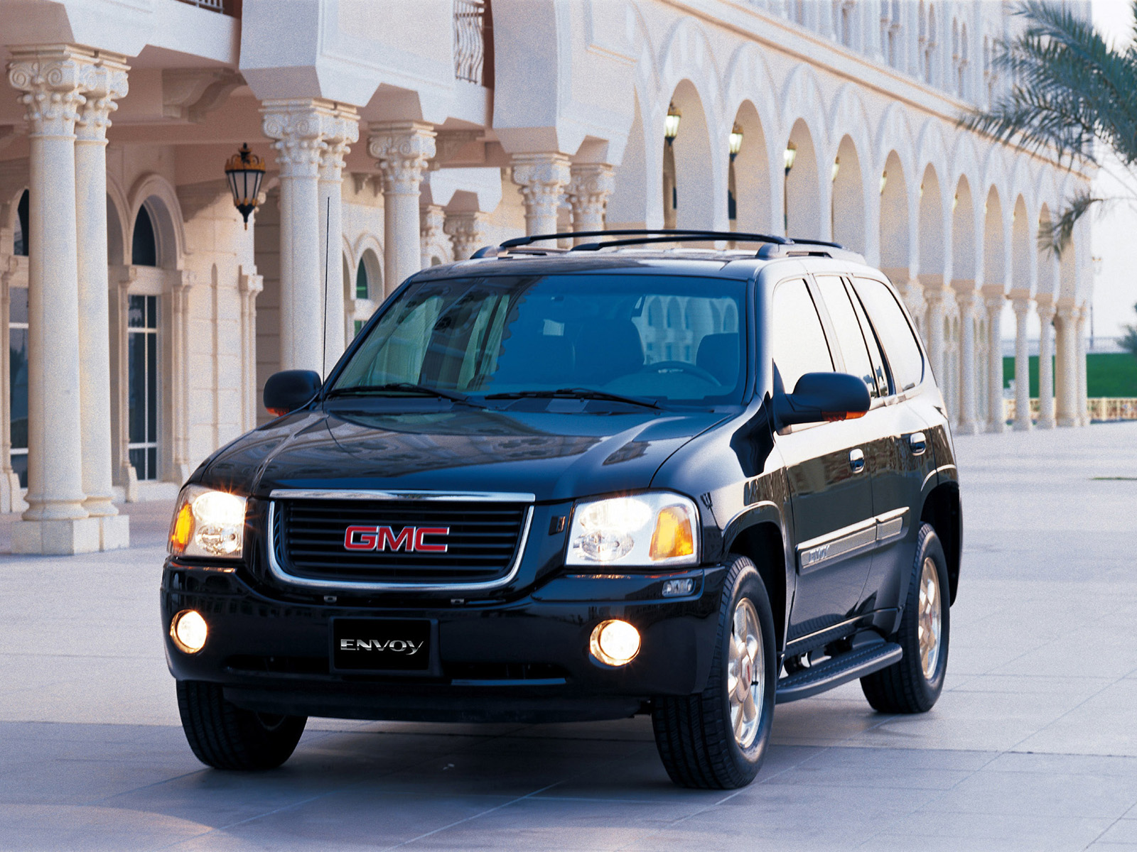 Фото GMC Envoy
