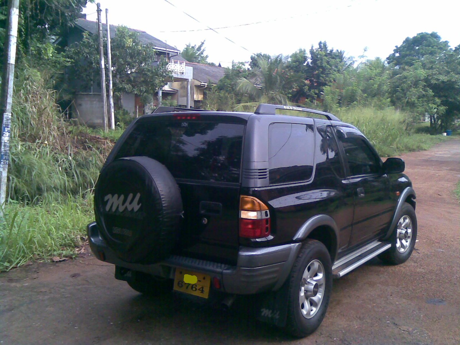 Фото Isuzu MU