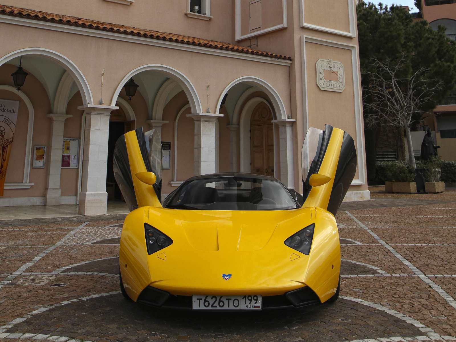Фото Marussia B1