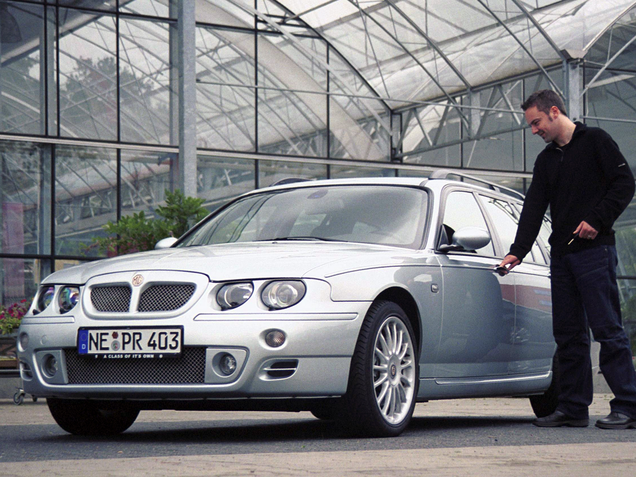 Фото MG ZT