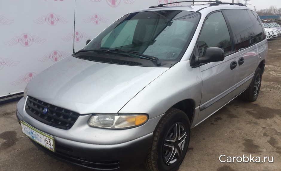 Фото Plymouth Voyager/Grand Voyager