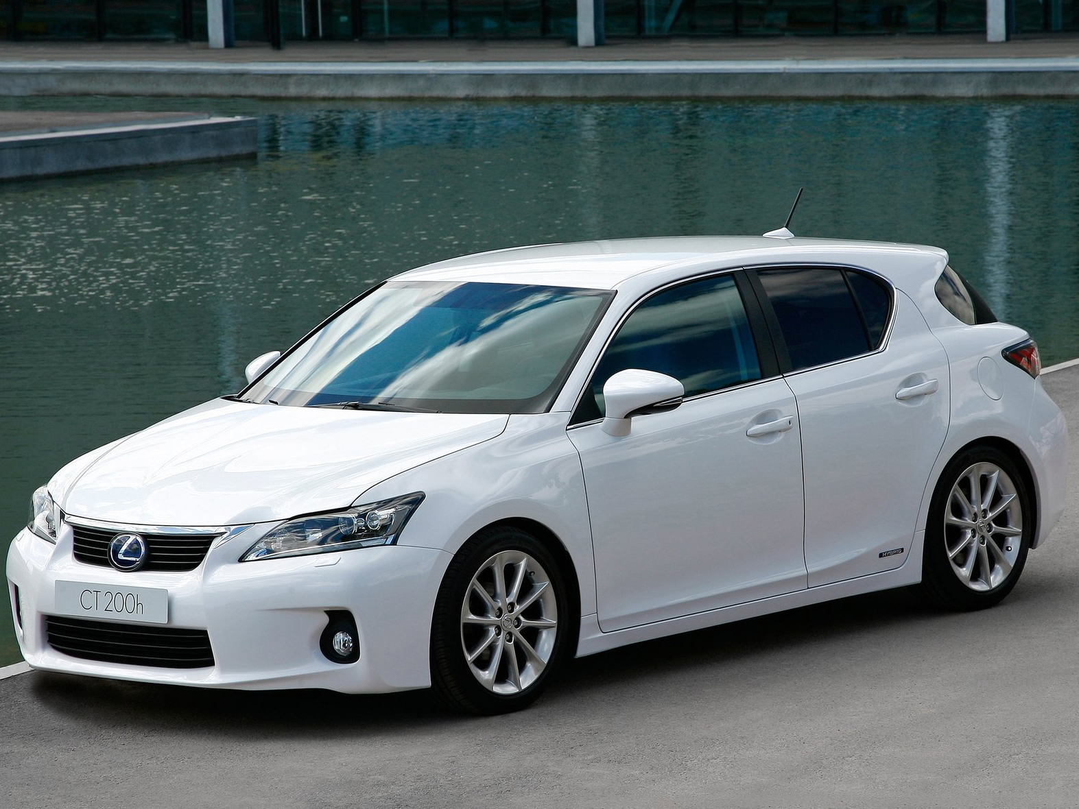 Фото Lexus CT
