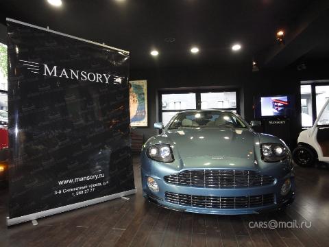 Фото Aston Martin Vanquish