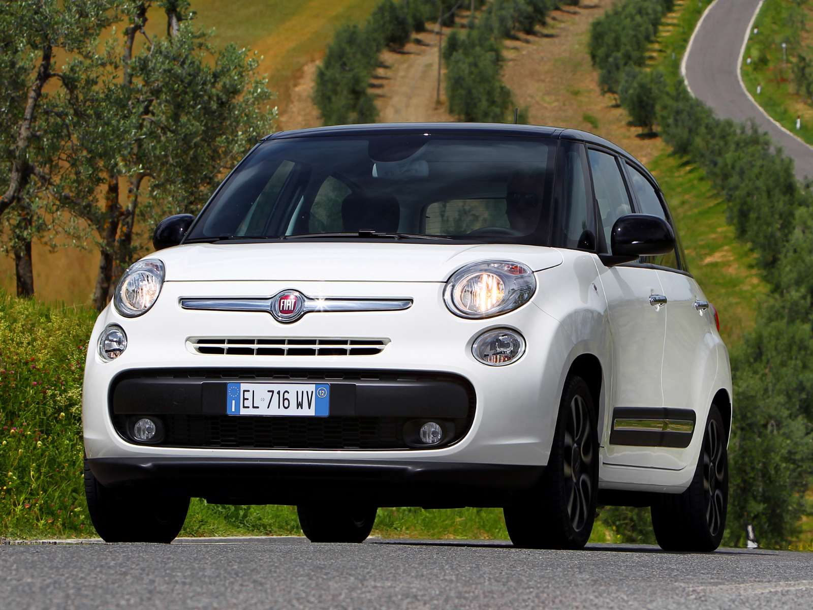 Фото Fiat 500L