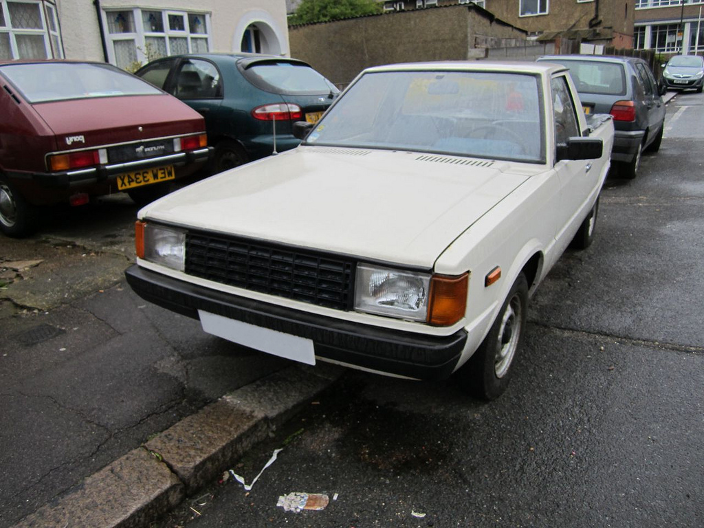 Фото Hyundai Pony