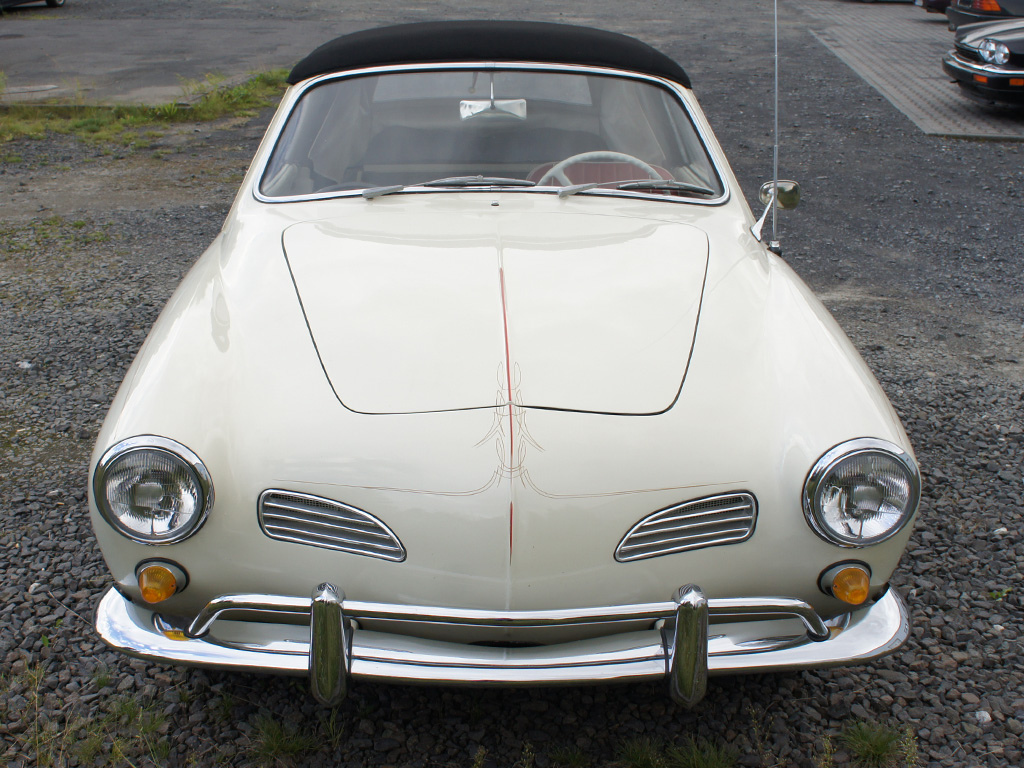 Фото Volkswagen Karmann Ghia