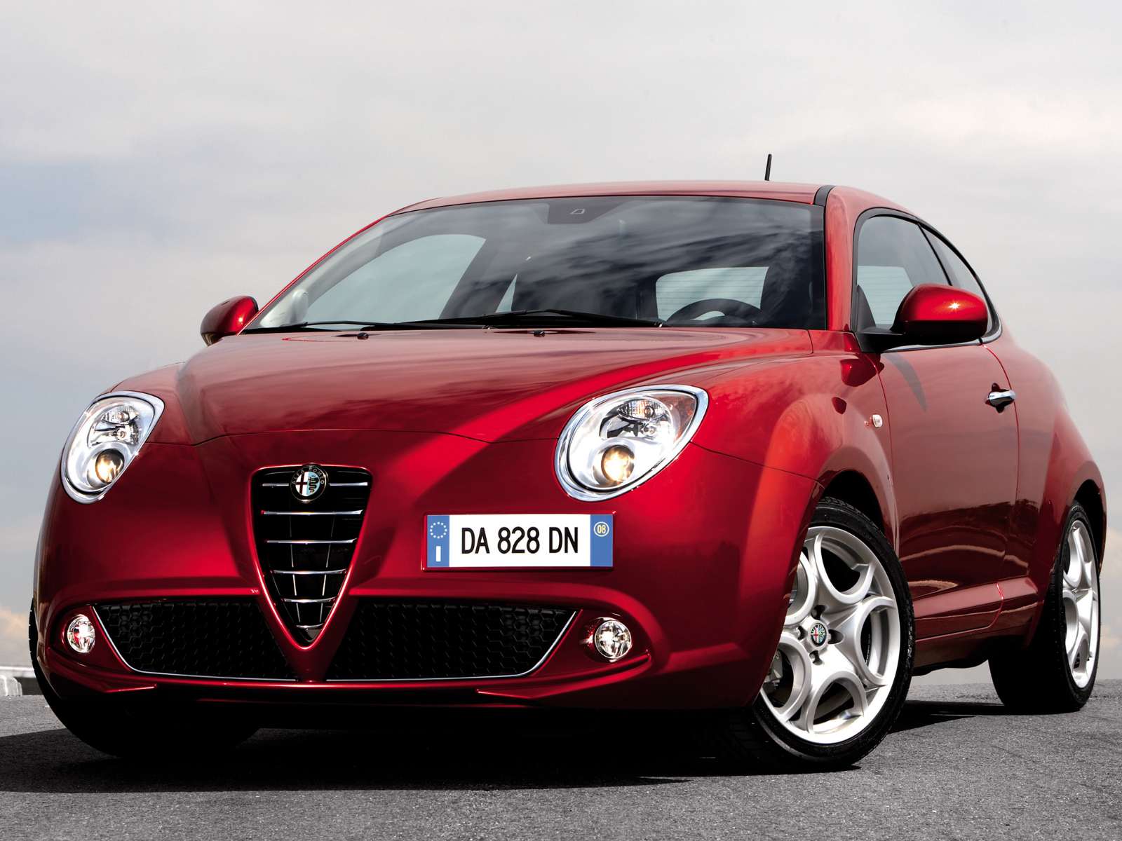Фото Alfa romeo MiTo