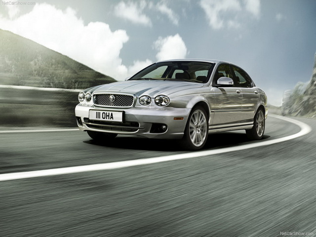 Фото Jaguar X-type