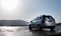Фото Kia Carens 2.0 AT
