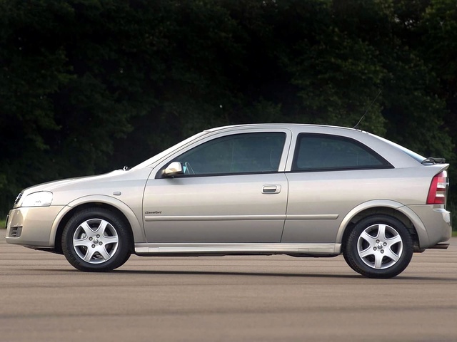 Фото Chevrolet Astra