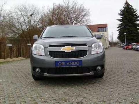 Фото Chevrolet Orlando