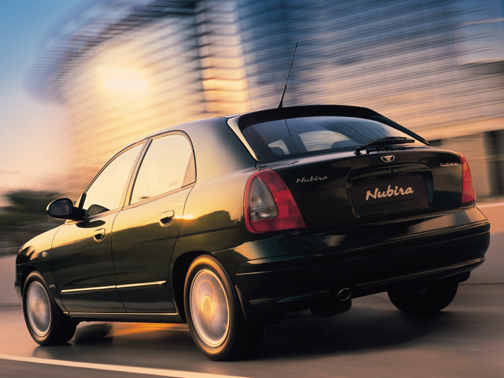 Фото Daewoo Nubira