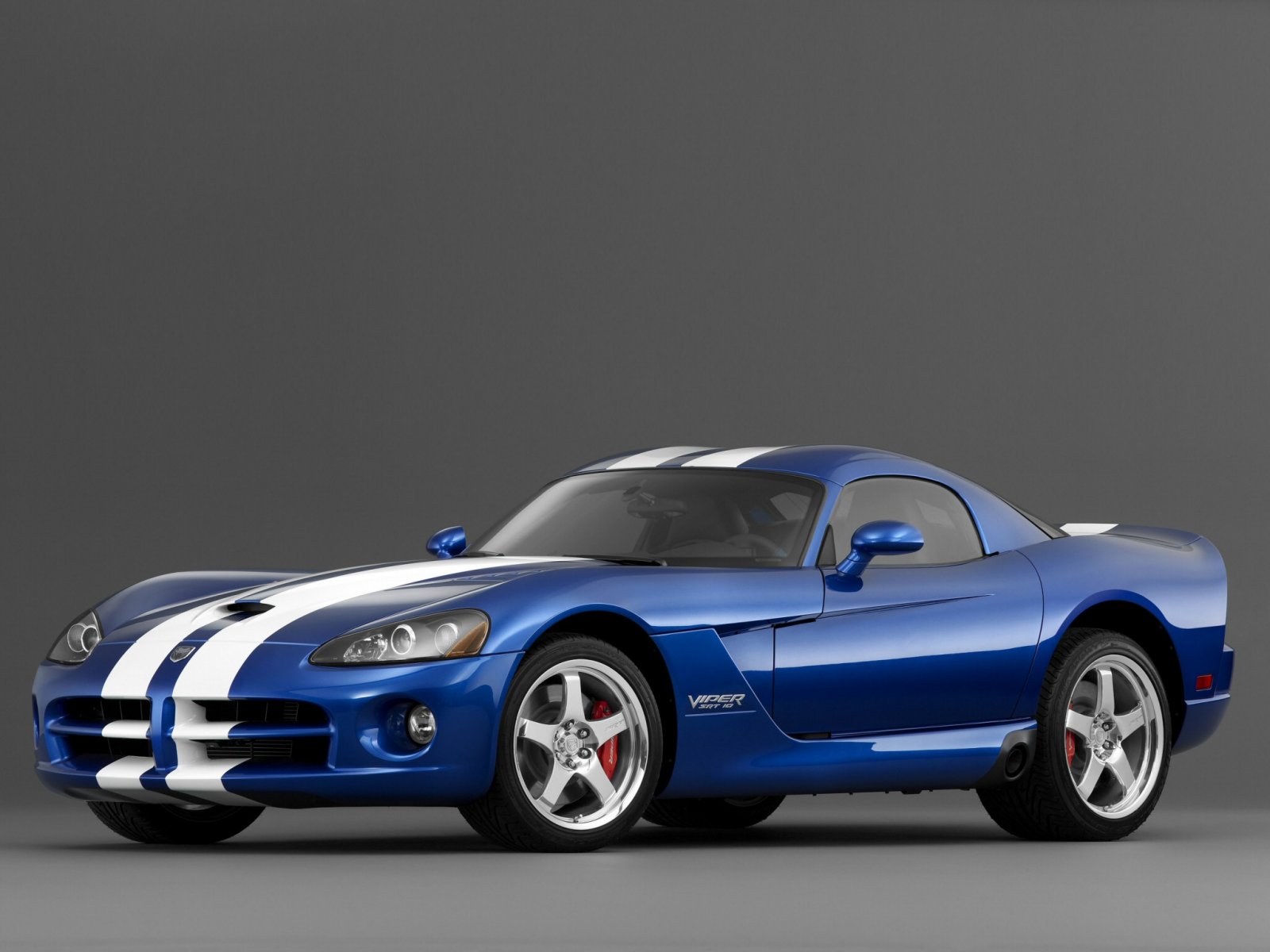 Фото Dodge Viper