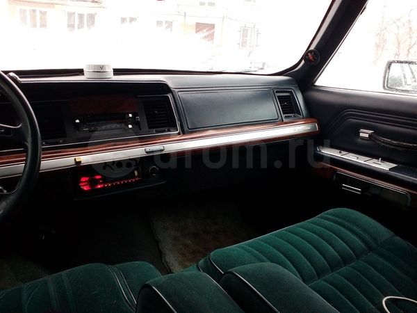 Фото Ford Crown Victoria седан 2 поколение 