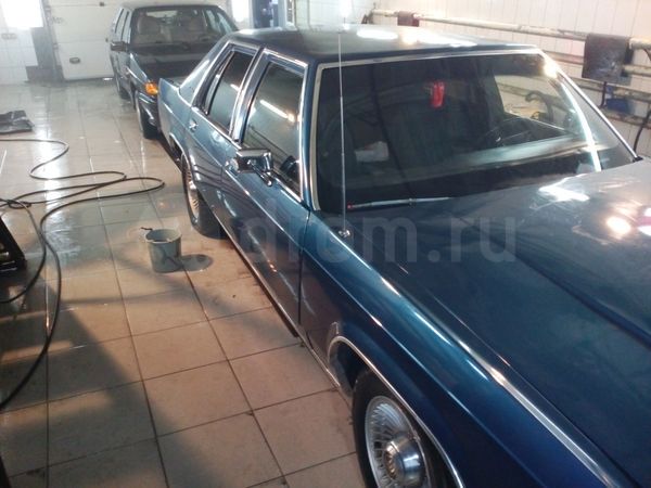 Фото Ford Crown Victoria седан 2 поколение 