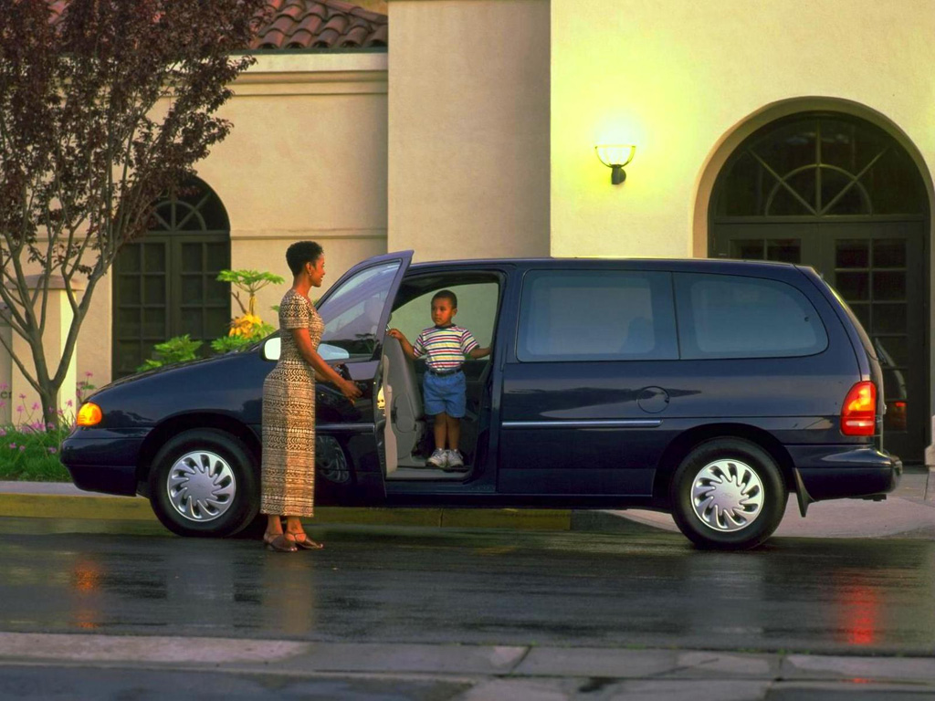 Фото Ford Windstar