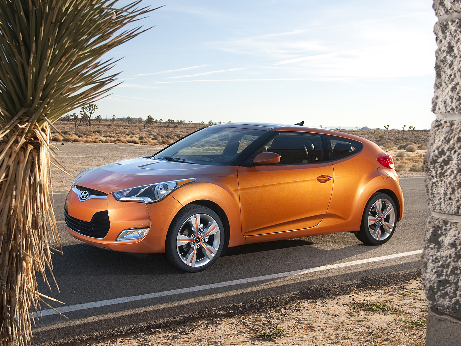 Фото Hyundai Veloster